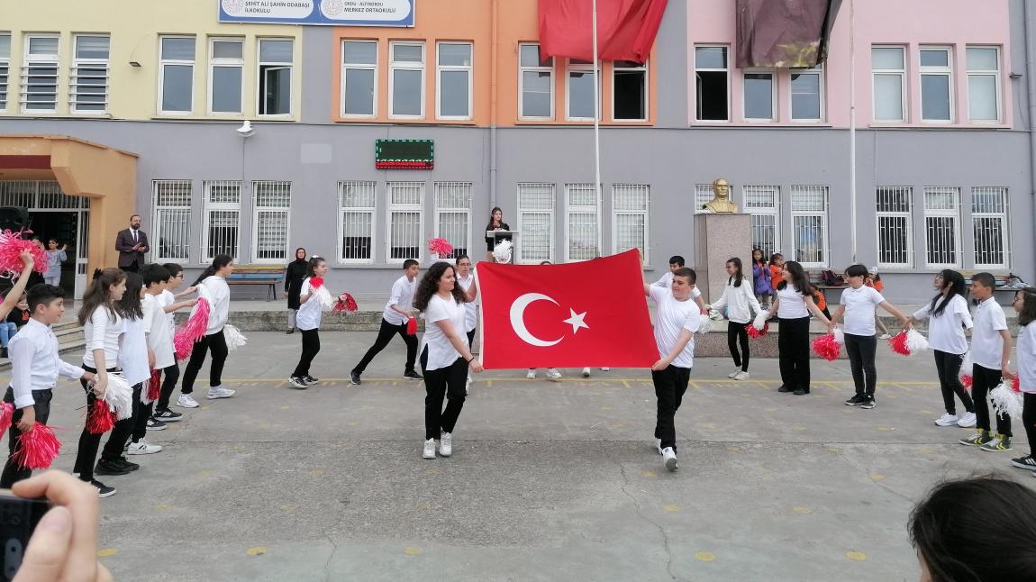 19 Mayıs Atatürk'ü Anma, Gençlik ve Spor Bayramımız Kutlu Olsun. 